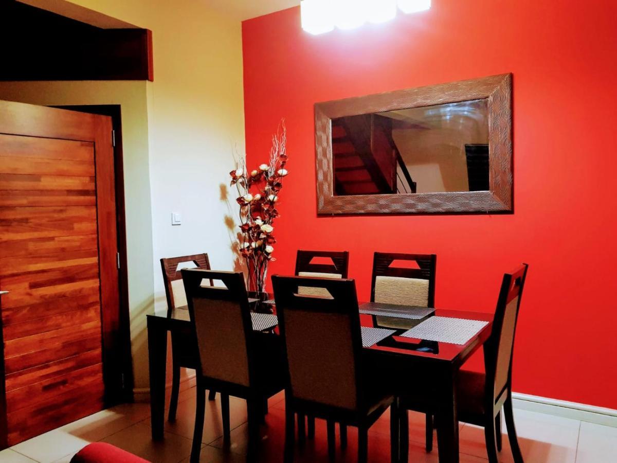 Beach Luxury Penthouse Apartment Flic en Flac